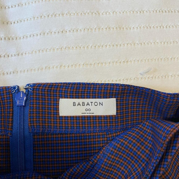 Babaton skirt - Picture 3 of 3